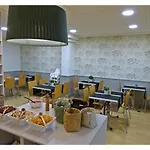 Hotell Avenida Zaragoza