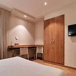 아베니다 호텔 3*