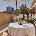 Hotell Avenida Zaragoza