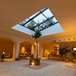 Hotell Avenida Zaragoza