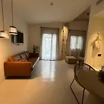 阿维尼达酒店 3* 萨拉戈萨