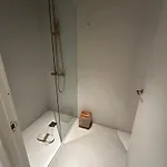 阿维尼达酒店 3*