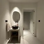 阿维尼达酒店 3* 萨拉戈萨