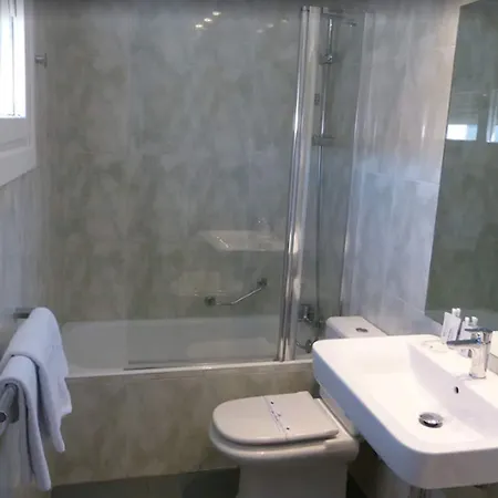 Avenida Szálloda 3*