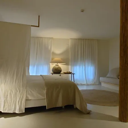 Avenida Szálloda 3*