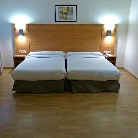 Avenida Szálloda 3*