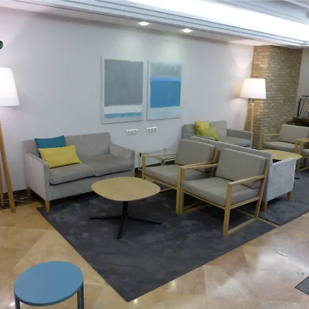 Avenida 3* Zaragoza