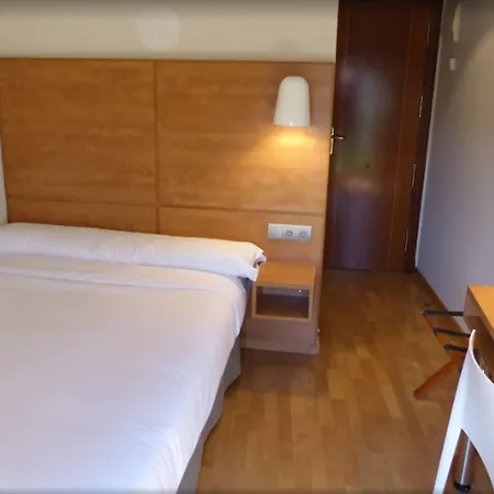 Hotel Avenida Zaragoza