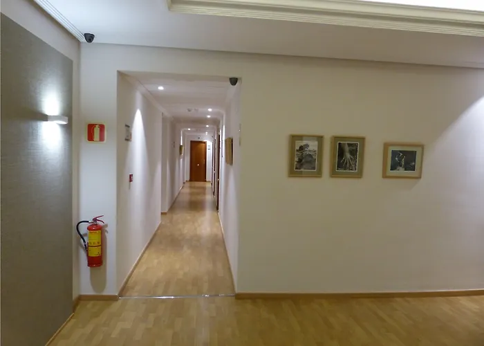 Hotel Avenida Zaragoza